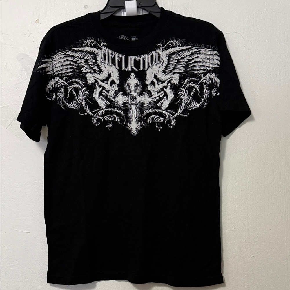 Affliction Gothic Cross Wings Skull T-Shirt Distressed Men’s XL NWOT